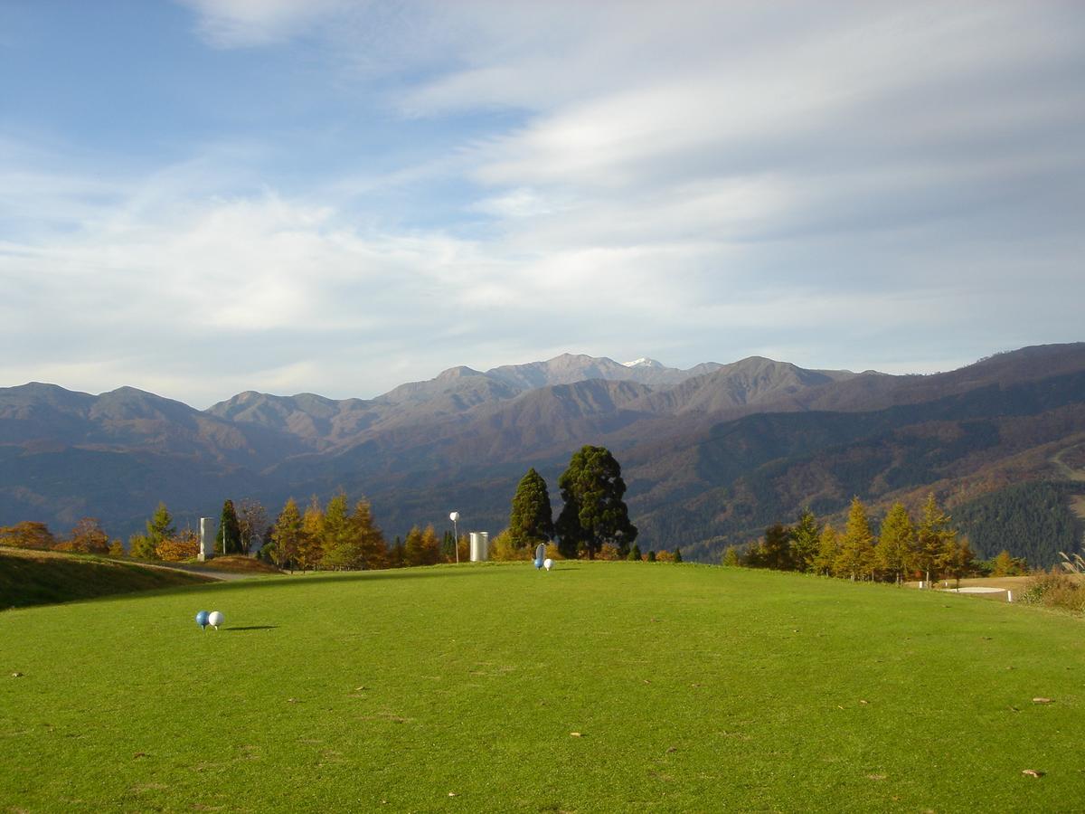 גוג'ו Shiratori Kogen Hotel מראה חיצוני תמונה