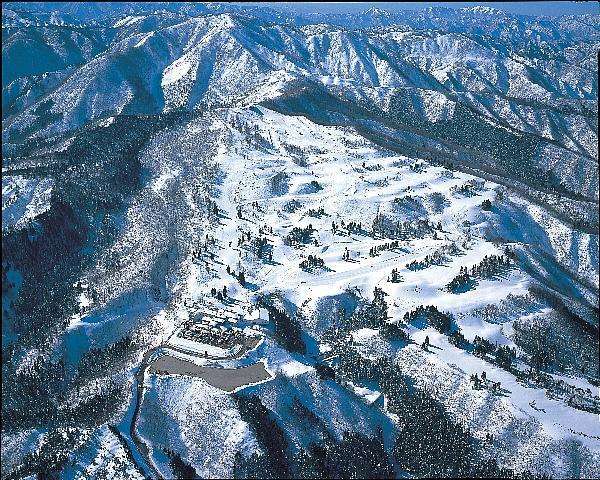 גוג'ו Shiratori Kogen Hotel מראה חיצוני תמונה